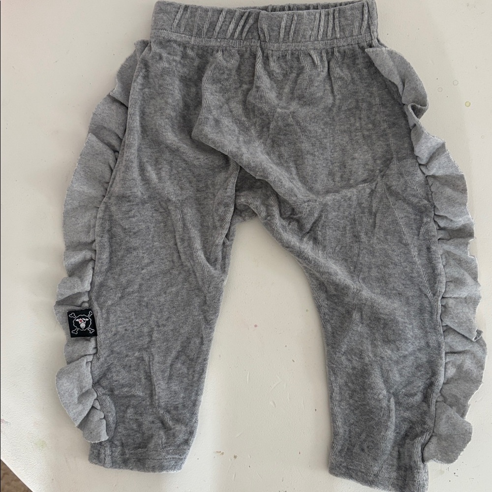 Nununu baby Gray Ruffle Baby Pants 12-18m - Picture 5 of 5